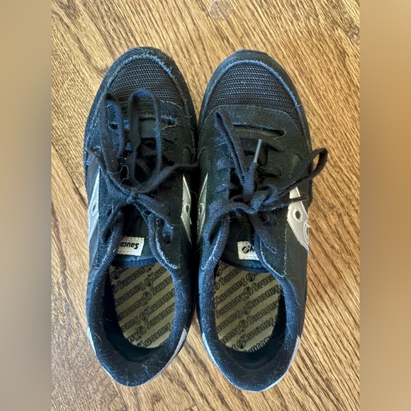 Saucony Kids Sneakers Black and Silver - Picture 6 of 8